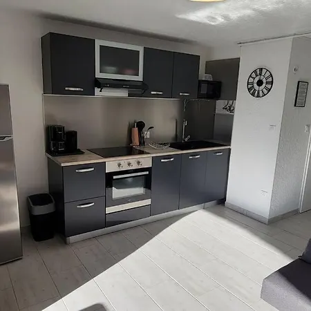 Apartment Nauticap, Joli T2 Renove, Piscine, Parking, 200m