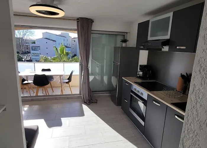 아파트 Nauticap, Joli T2 Renove, Piscine, Parking, 200m *