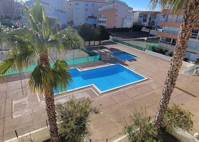 Nauticap, Joli T2 Renove, Piscine, Parking, 200m 아파트