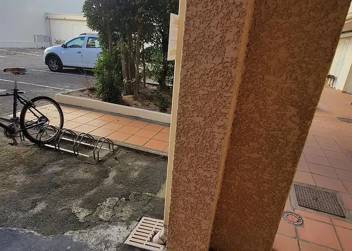 Nauticap, Joli T2 Renove, Piscine, Parking, 200m 아그