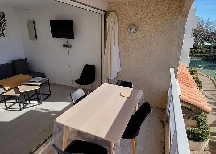 Nauticap, Joli T2 Renove, Piscine, Parking, 200m 아파트 아그