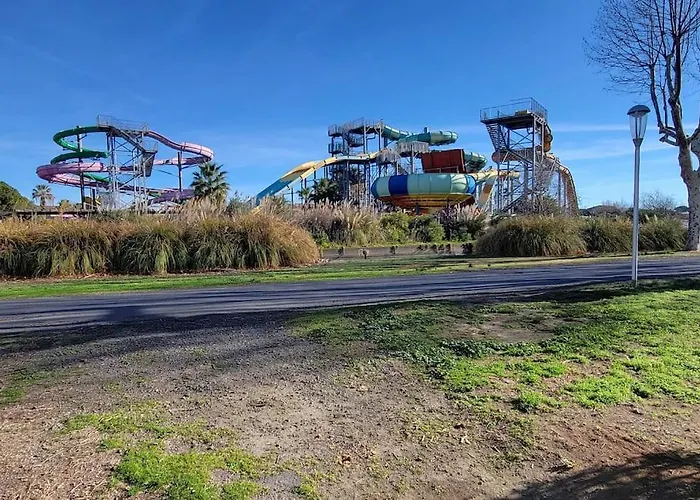 Nauticap, Joli T2 Renove, Piscine, Parking, 200m 아파트 아그